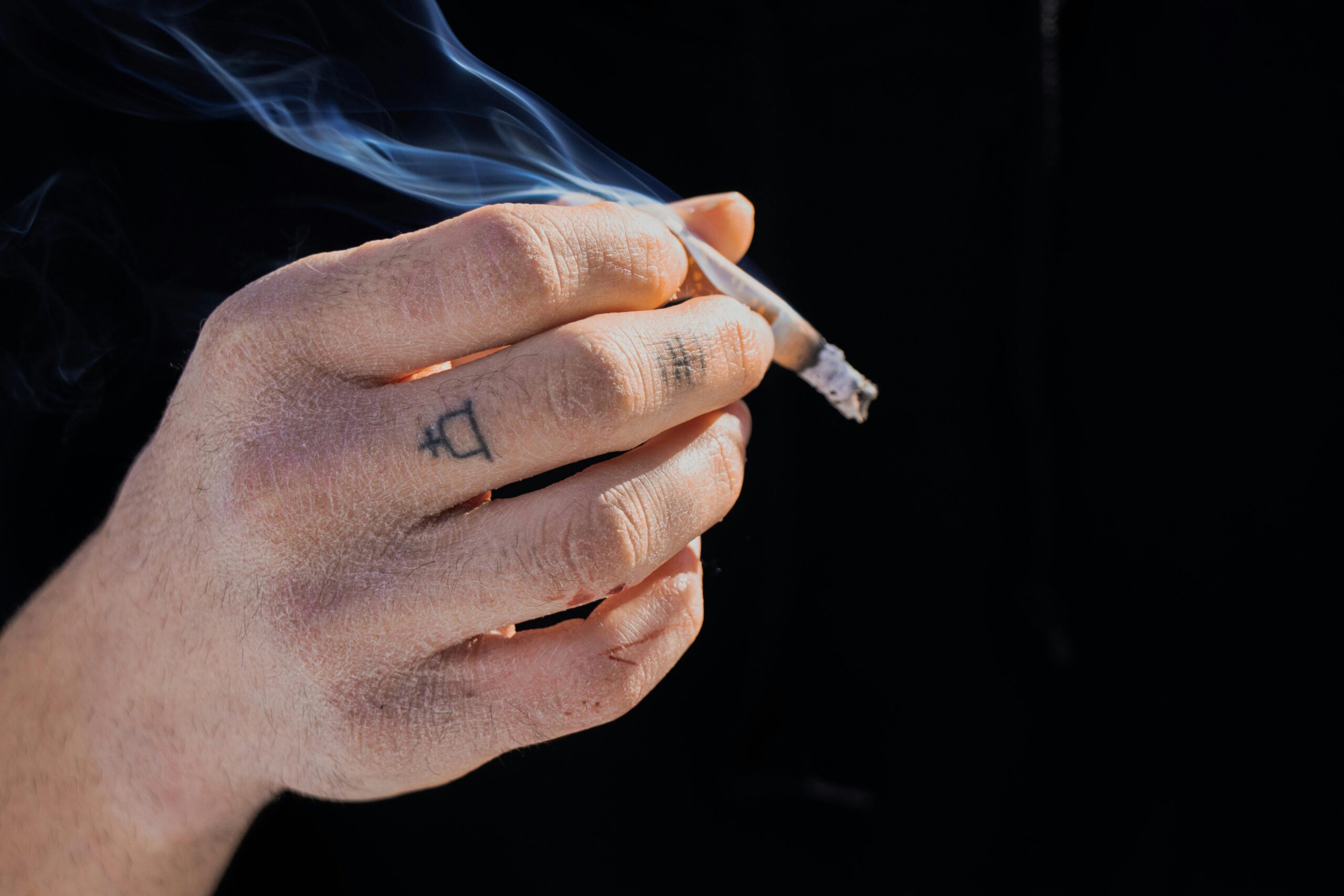 Manchester Cigarettes Australia — All Variants Reviewed